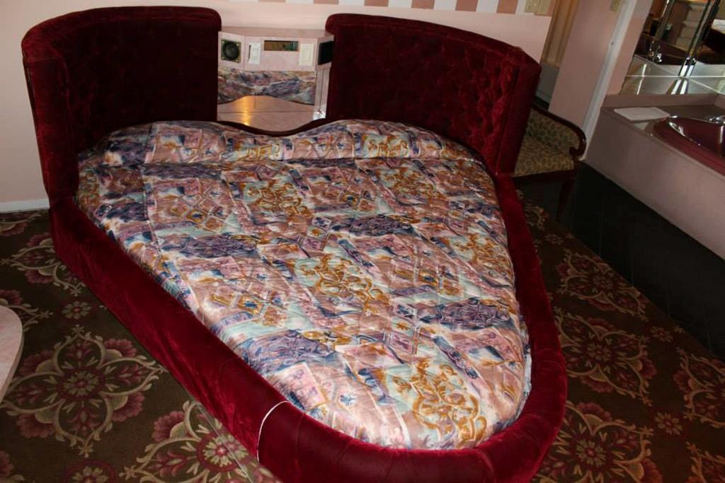 Presidential Inn And Suites Lyons ภายนอก รูปภาพ